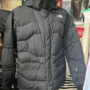 Men’s North Face jacket